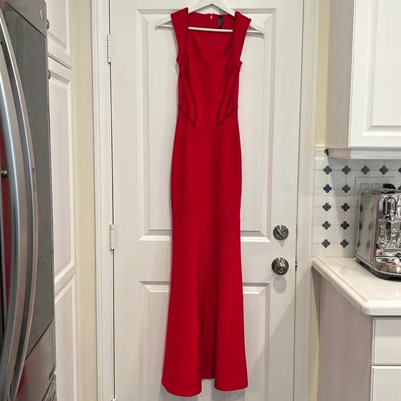 Marciano red bandage gown - Picture 4 of 16